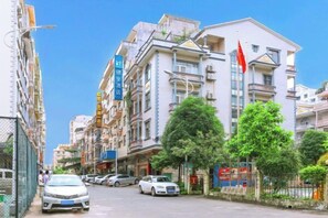 Exterior - Dequan Hotel (Dongxing)