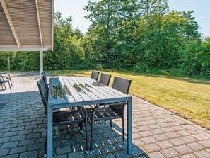 House | Dining
