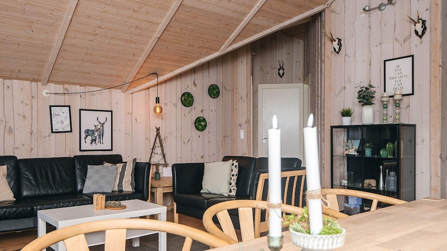 6 Person Holiday Home in Toftlund