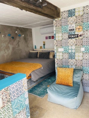 1 bedroom, desk, iron/ironing board, free WiFi