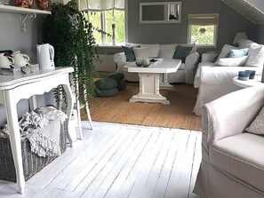 Uklassifisert bilde, 2 av 25, knapp