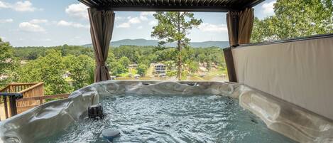 室外 SPA 浴池