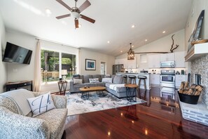 Smart TV, fireplace, video games