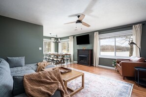 تلفزيون ذكي، ألعاب فيديو