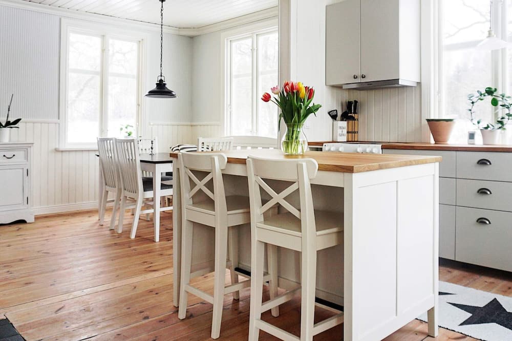 4 Star Holiday Home in Nykvarn - Överjärna