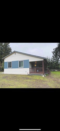 Quiet Neighborhood-Cozy PNW Lynnwood Home