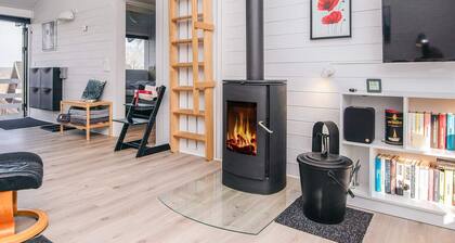 6 Person Holiday Home in Aabenraa-by Traum