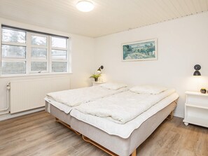 บ้านพัก | 4 ห้องนอน, ตกแต่งพิเศษโดยเฉพาะ