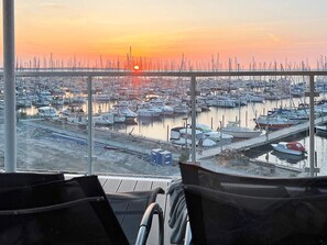 Apartment | Water view