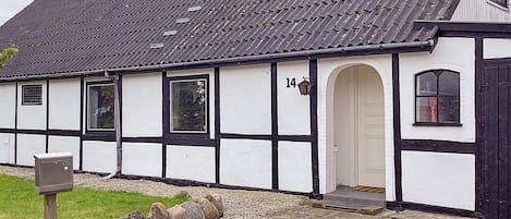 House | Exterior