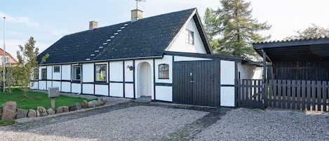 House | Exterior