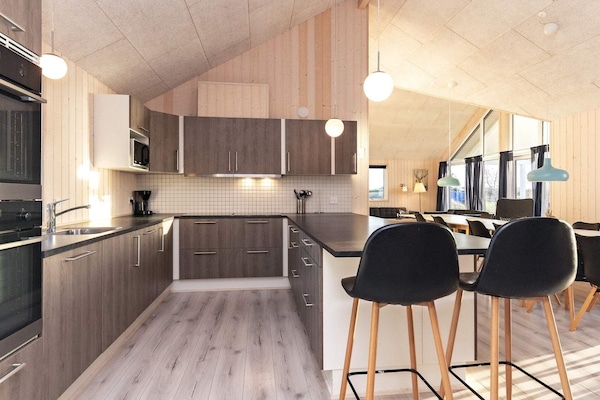 House | Private kitchen