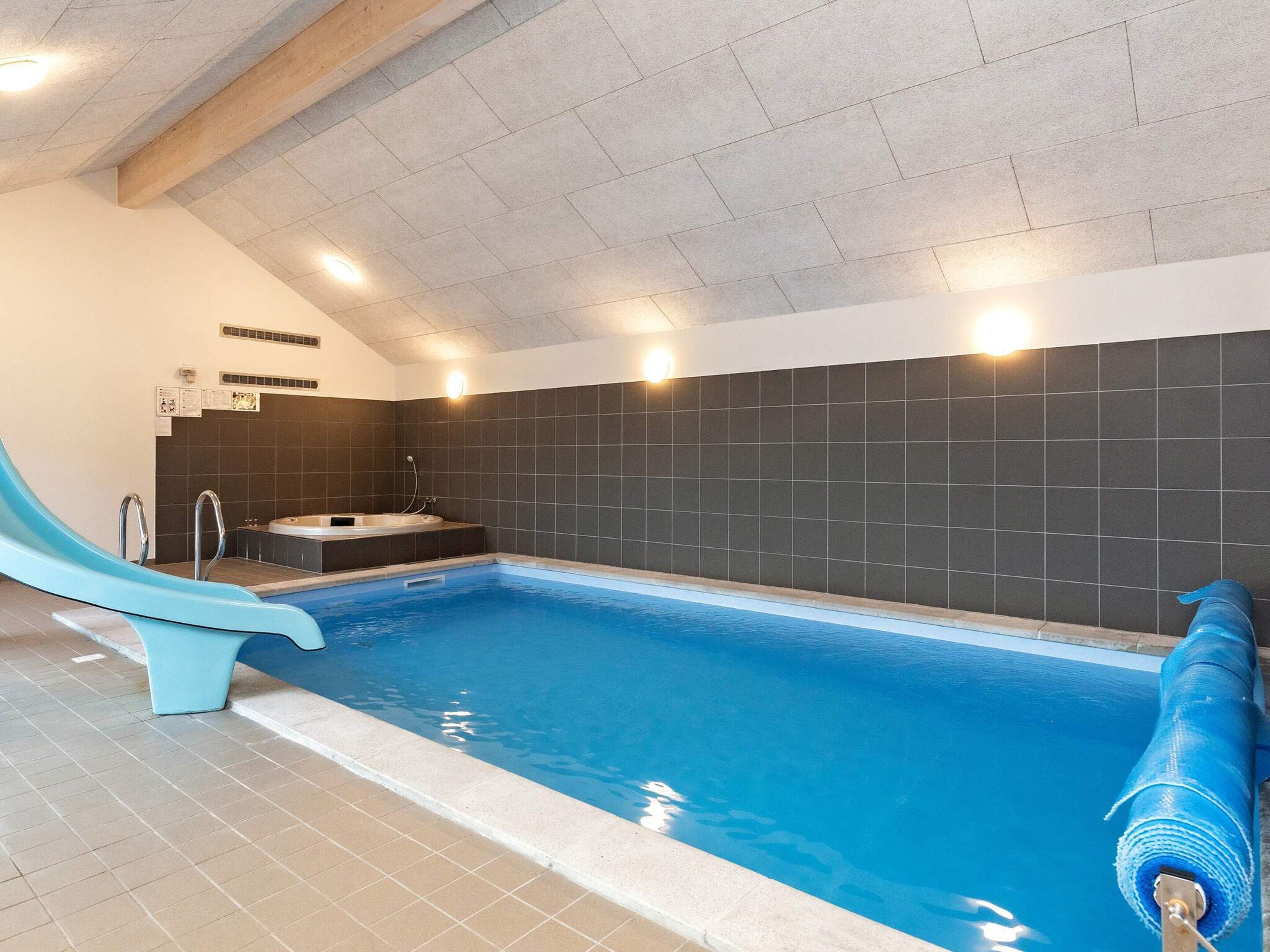 Maison | Piscine | Piscine couverte, piscine extérieure