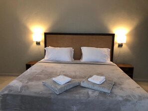 2 Schlafzimmer, Bügeleisen/Bügelbrett, kostenloses WLAN, Bettwäsche