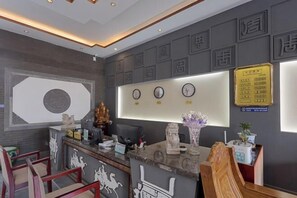 Lobby - Linjianglou Hotel (Mian County)