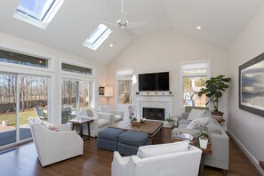 Smart TV, fireplace, foosball, table tennis