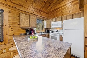 Fridge, microwave, oven, stovetop - *Perfect Location! Cozy 2BD w/ HOT TUB near TOWN!* (Gatlinburg)