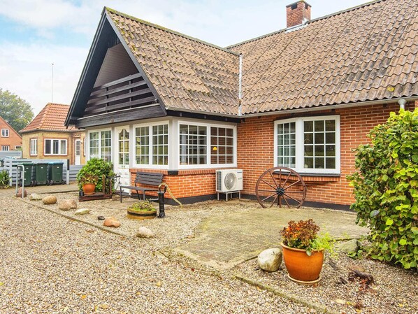 House | Exterior
