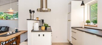 Renovated Retreat in Hejlsminde-by Traum