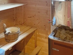 House | Bathroom - 5 Person Holiday Home in Kokelv (Hammerfest)