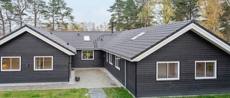 House | Exterior