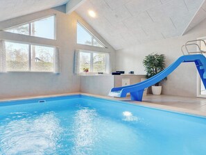 하우스 | 수영장 | 실내 수영장, 야외 수영장