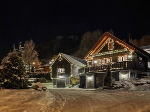 Exterior - 4 Person Holiday Home in Skulestadmo (Voss)