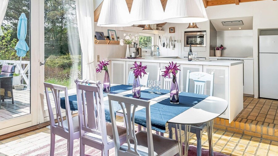 10 Person Holiday Home in Fjerritslev-by Traum