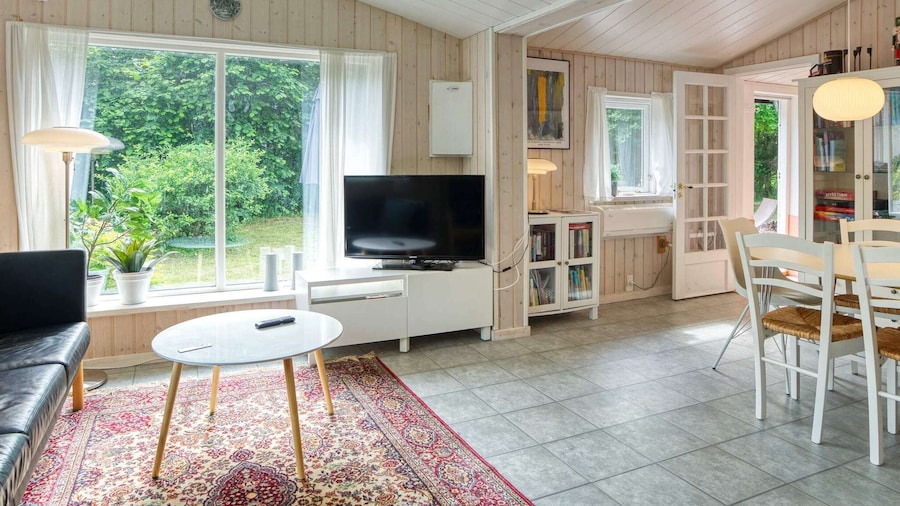 6 Person Holiday Home in Hojby