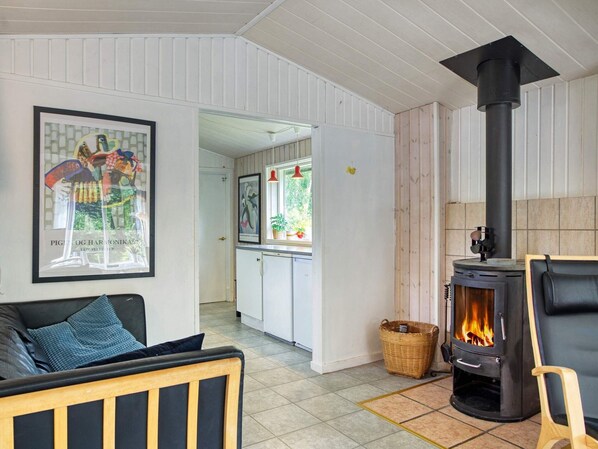 House | Interior - 6 Person Holiday Home in Hojby (Hojby)