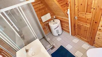 House | Bathroom