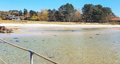 6 Person Holiday Home in Ebeltoft