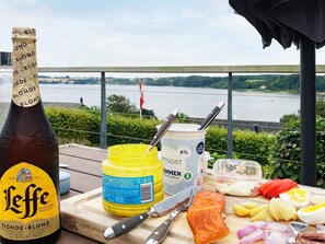 House | Dining - Panoramic Water View - By Traum Ferienwohnungen (Kolding)