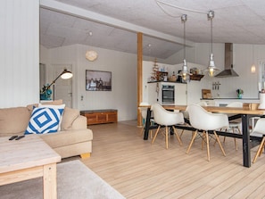 House | Private kitchen