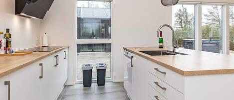 House | Private kitchen