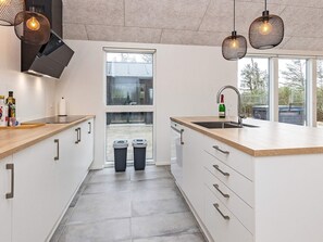 House | Private kitchen - Luxury Retreat in Gronhoj - By Traum Ferienwohnungen (Lokken)