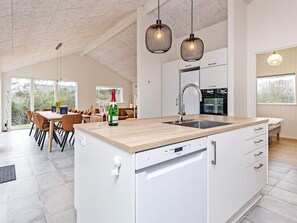 House | Private kitchen - Luxury Retreat in Gronhoj - By Traum Ferienwohnungen (Lokken)