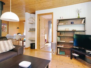 House | Interior - 6 Person Holiday Home in Hojby (Hojby)