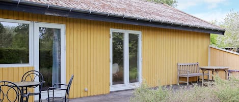 House | Outdoor dining