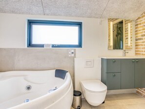 Spa treatment - 5 Star Holiday Home in Lokken (Lokken)