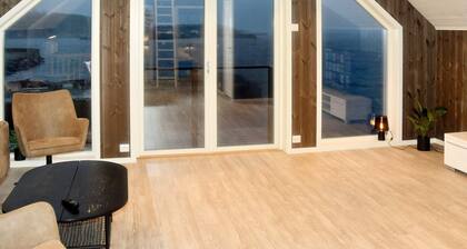 6 Person Holiday Home in Maloy