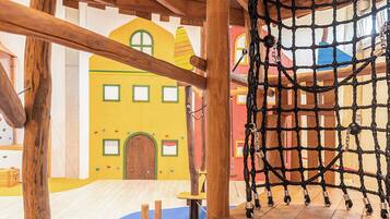 Huoneisto | SisÀtilat