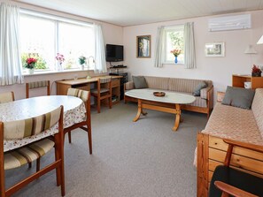 Dining - 4 Person Holiday Home in Hadsund (Hadsund)