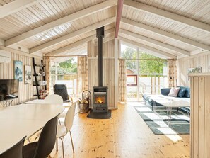 House | Interior - Cozy Cottage With Sauna - By Traum Ferienwohnungen (Vaeggerlose)