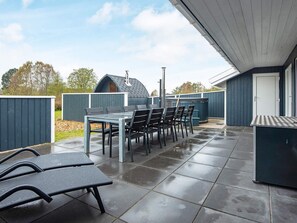 House | Dining - 10 Person Holiday Home in Nordborg (Nordborg)