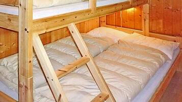 House | 2 bedrooms, individually furnished