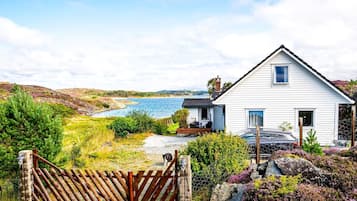 House | Exterior