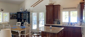 Torch Lake Cabin near launch with boat option