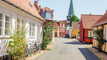 Ferienhaus | 2 Schlafzimmer, individuell eingerichtet