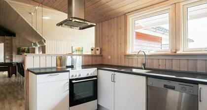 8 Person Holiday Home in Brovst